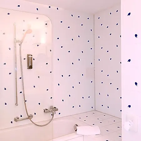 Hotel Swiss La Couronne 3*
