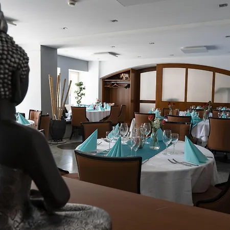 Swiss La Couronne Hotel Avenches