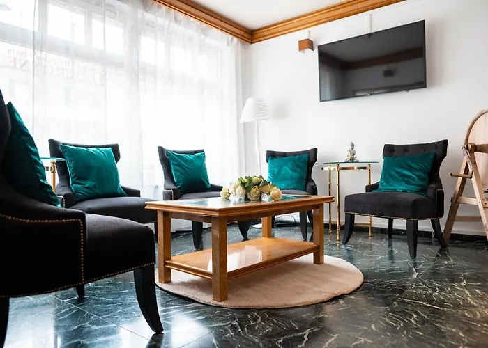 Hotel Swiss La Couronne 3*