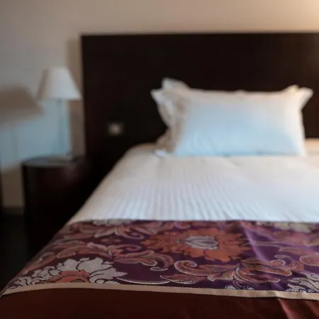 Swiss La Couronne 3*