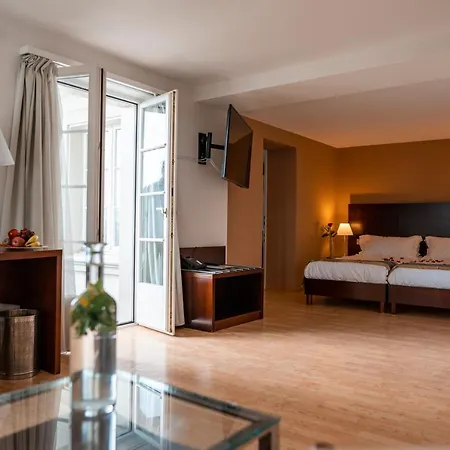 Swiss La Couronne Hotel 3*