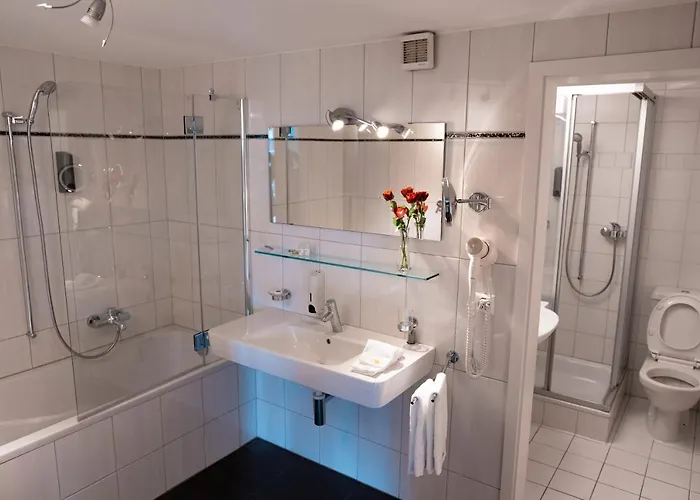 Swiss La Couronne 3*